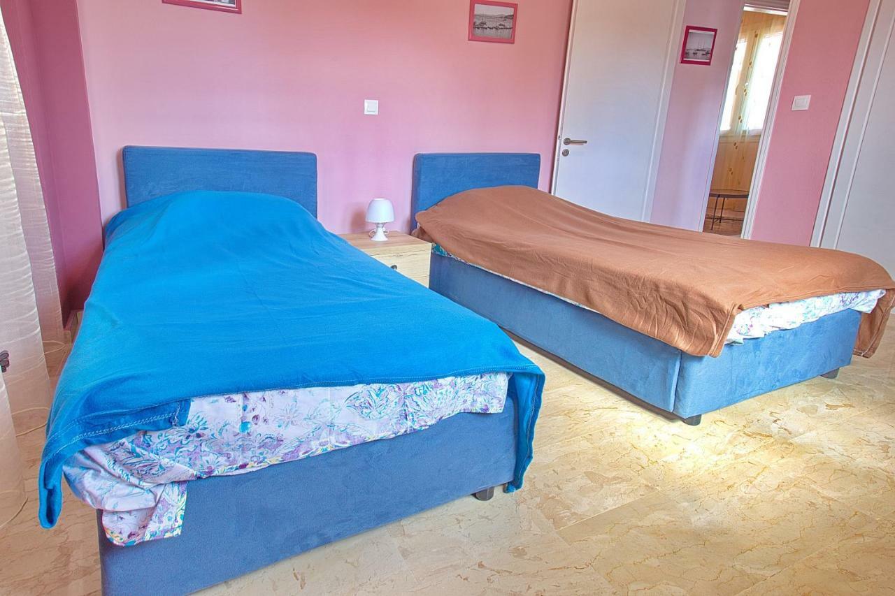 Mantouki Darmani Spyros Apartments מראה חיצוני תמונה