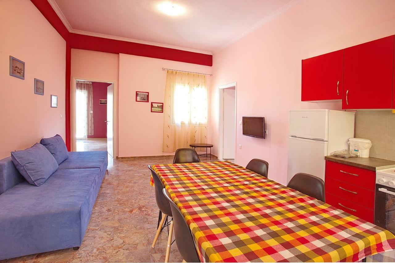Mantouki Darmani Spyros Apartments מראה חיצוני תמונה