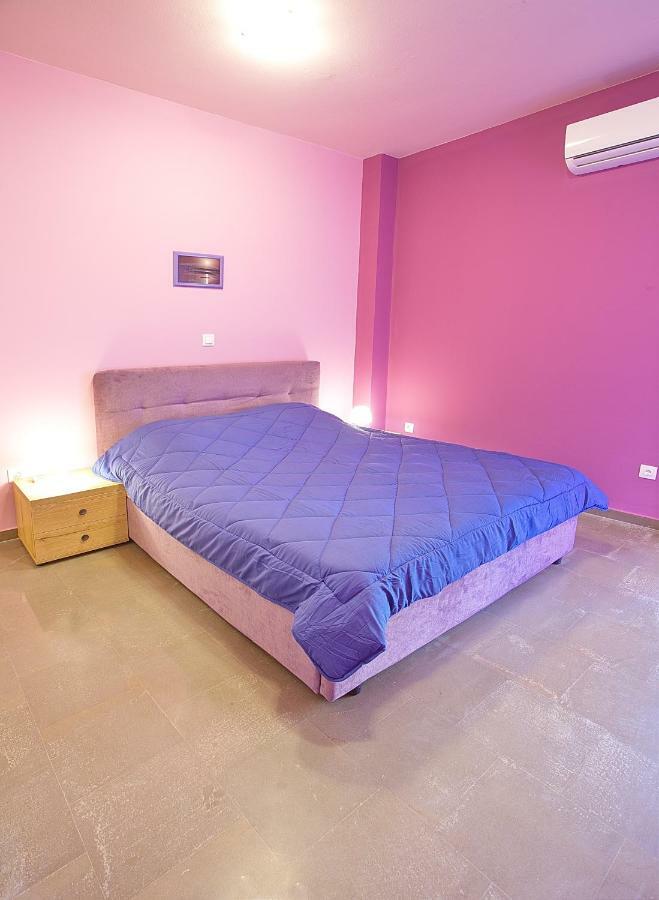 Mantouki Darmani Spyros Apartments מראה חיצוני תמונה